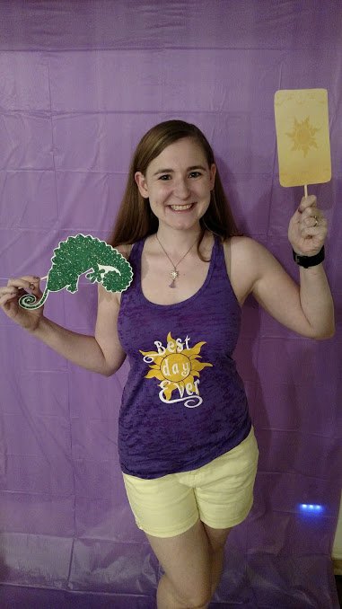 Tangled themed birthday party - Disney in your Day