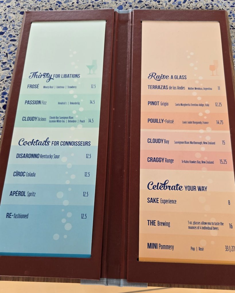 bars and lounges on the Disney Fantasy - Disney in your Day - Cove Bar menu
